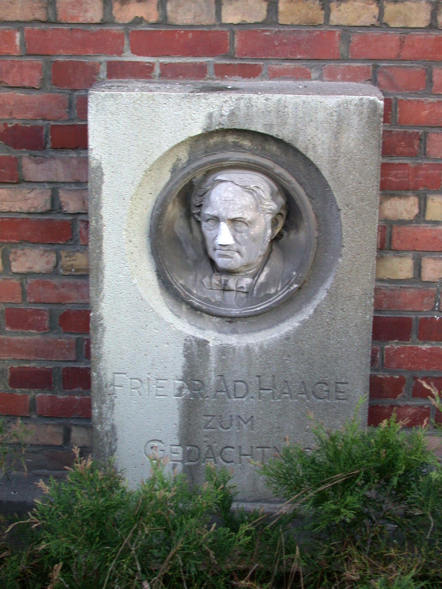 Gedenkstein Friedrich Adolph Haage 1995